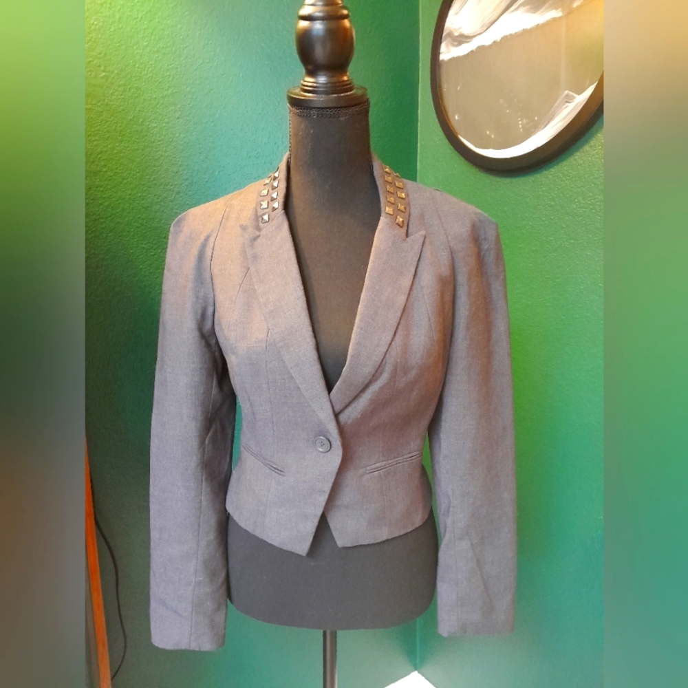 H&M Crop blazer size 8